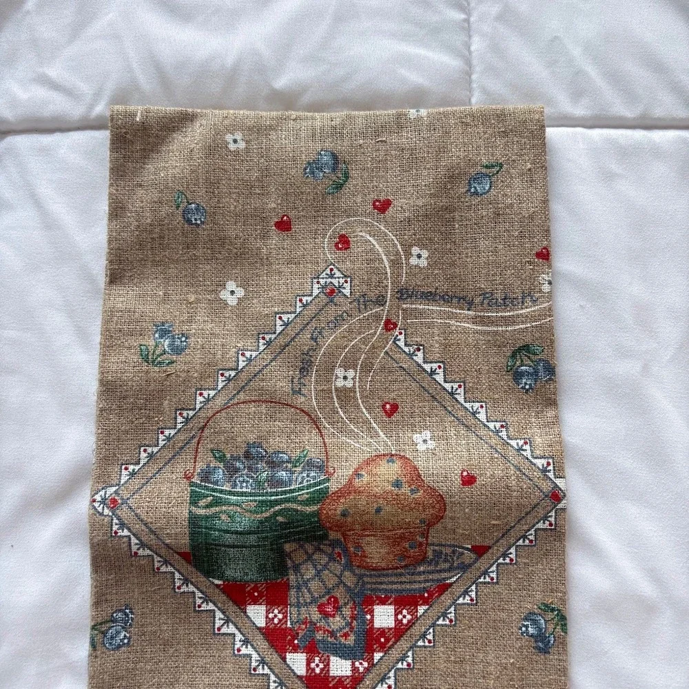 NWT VTG Kay Dee Blueberry Patch Linen Towel Farmhouse Cottagecore Kitchen Decor